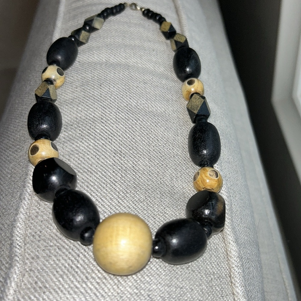 Necklace - Picture 4 of 4